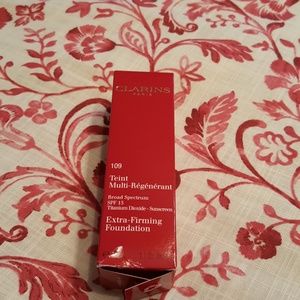 NIB Clarins extra firming Foundation, #109.